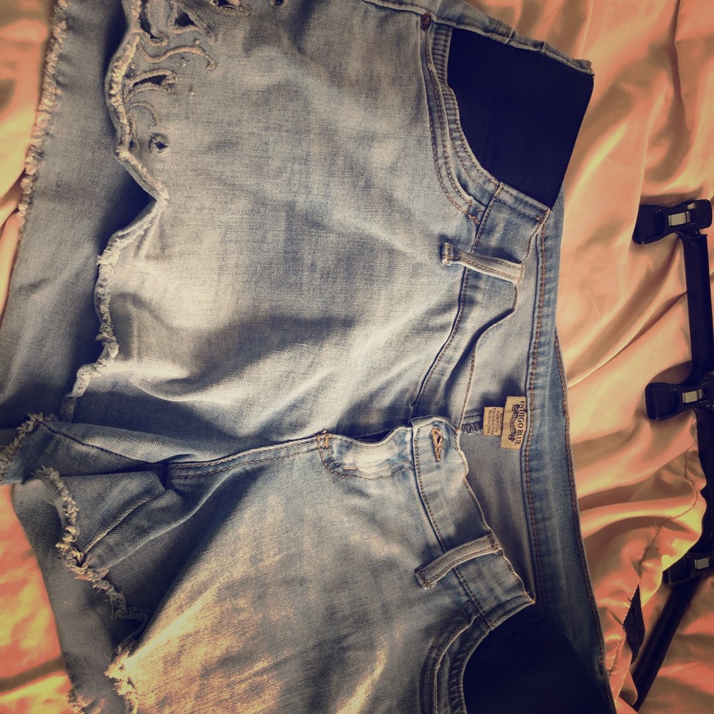 Maternity Clothes - image 1